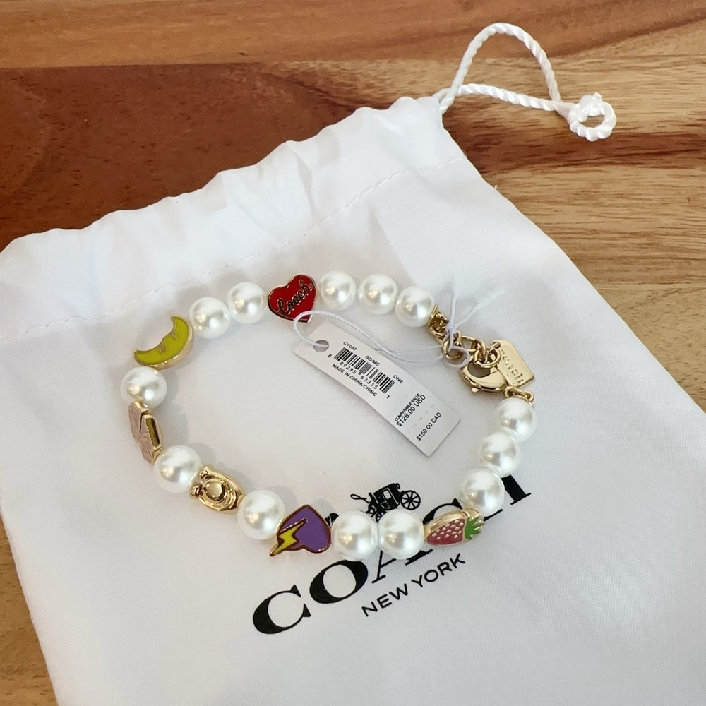 NWT Coach Heart And Moon Pearl Bracelet - Picture 2 of 4